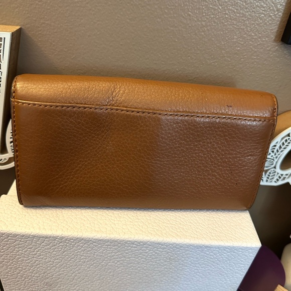GUC Michaels Kors Fulton Brown Leather Flap CONTINENTAL Wallet - Picture 4 of 12